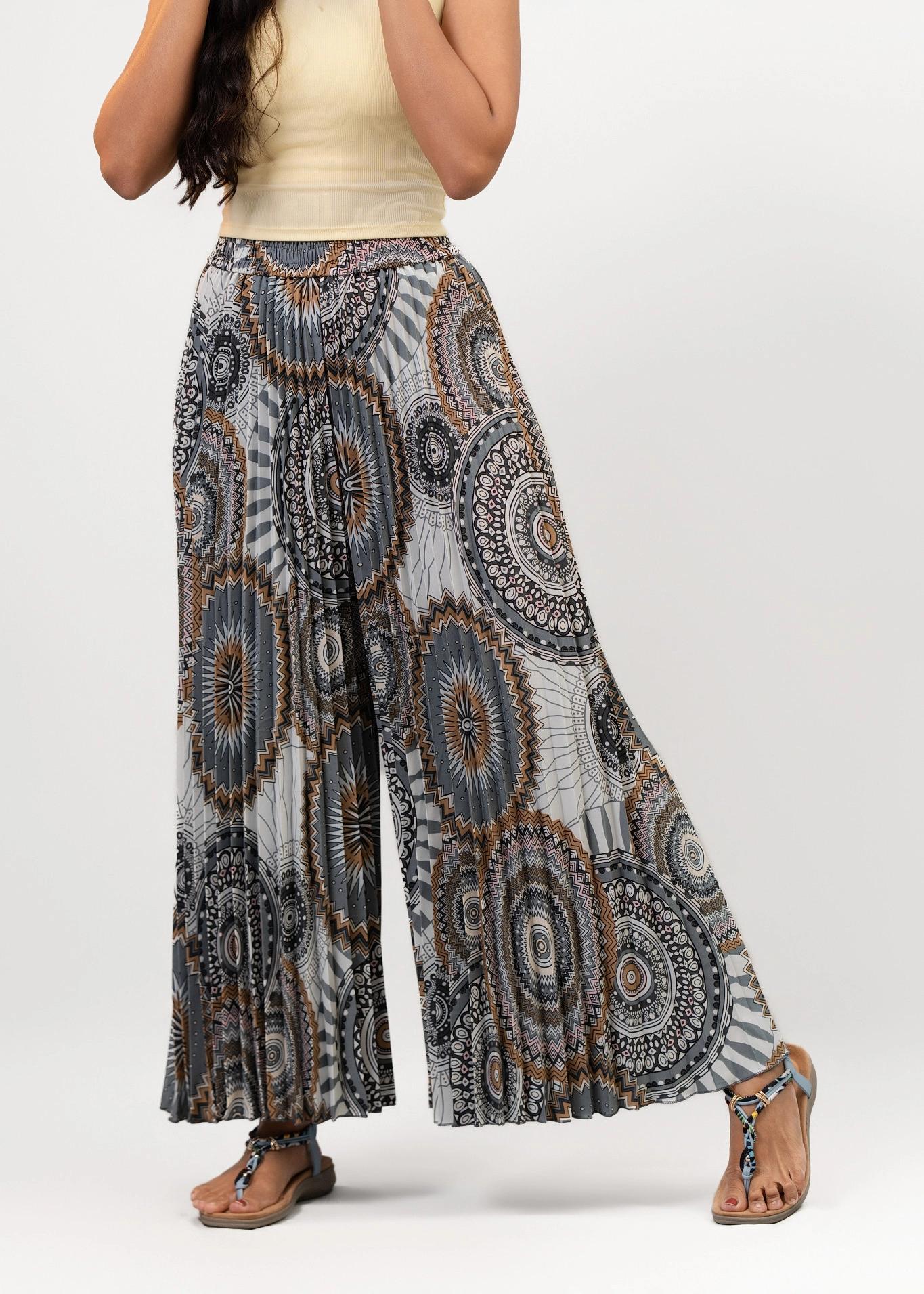 mandala-pliss-wideleg-