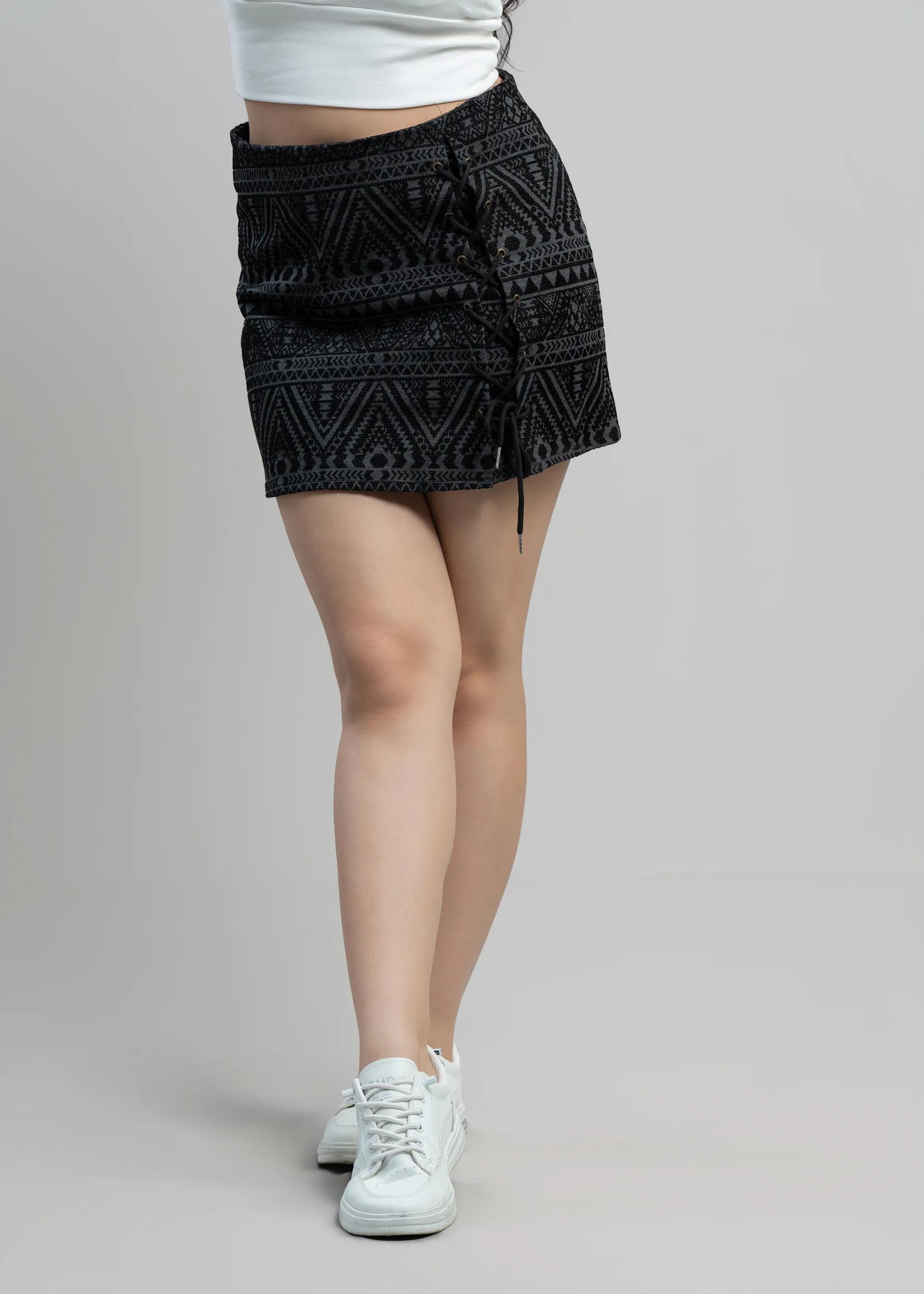 the-geoetched-mini-skirt